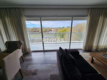 PENHOUSE + 2 COCHERAS EN VENTA - RIBERA URBANA