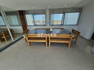 PENHOUSE + 2 COCHERAS EN VENTA - RIBERA URBANA