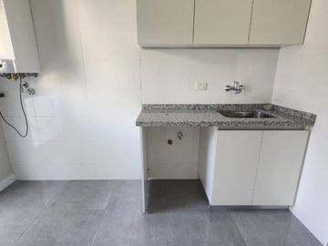 VENTA 4 AMBIENTES A ESTRENAR CON BALCON CABALLITO