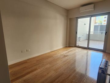 VENTA 4 AMBIENTES A ESTRENAR CON BALCON CABALLITO