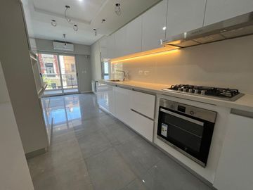 VENTA 4 AMBIENTES A ESTRENAR CON BALCON CABALLITO