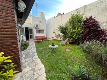 VENTA CASA 5 AMB CON JARDÍN Y PARRILLA SARANDI