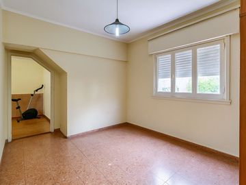 VENTA CASA 5 AMB CON JARDÍN Y PARRILLA SARANDI