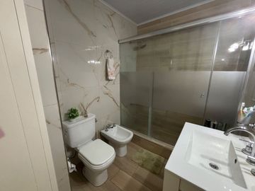CASA 4 AMB EN VENTA EN ITUZAINGO PARQUE Y QUINCHO