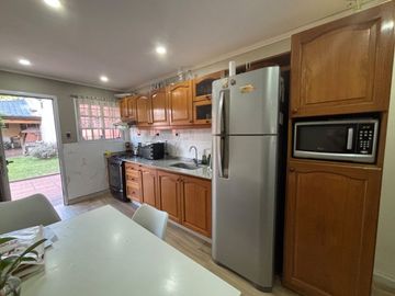 CASA 4 AMB EN VENTA EN ITUZAINGO PARQUE Y QUINCHO