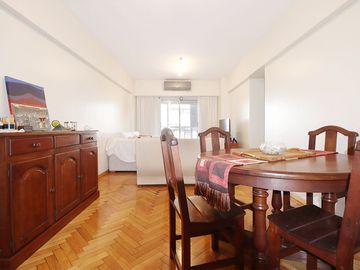 VENTA DEPARTAMENTO 4 AMBIENTES FRENTE COLEGIALES