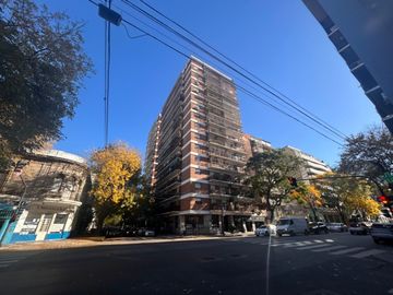 VENTA DEPARTAMENTO 4 AMBIENTES FRENTE COLEGIALES