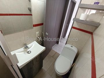 Departamento en Venta en Anahuac, Miguel Hidalgo CR 25-2746.