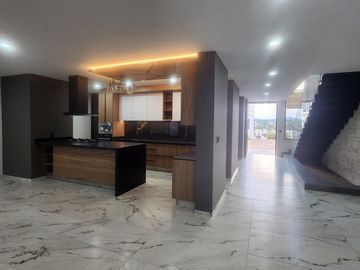 Casa en Venta en Altozano Fraccionamiento privado