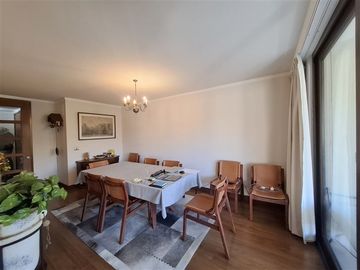Departamento en Venta en Albert Le Blanc 1800
