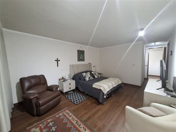 Departamento en Venta en Albert Le Blanc 1800