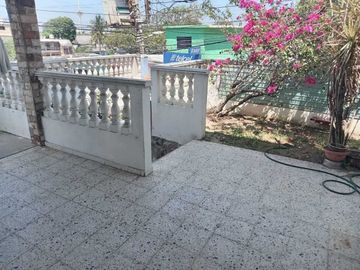 Casa EN ESQUINA en venta en Col. Pocitos y Rivera. VERACRUZ, VERACRUZ