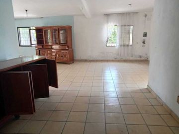 Casa EN ESQUINA en venta en Col. Pocitos y Rivera. VERACRUZ, VERACRUZ
