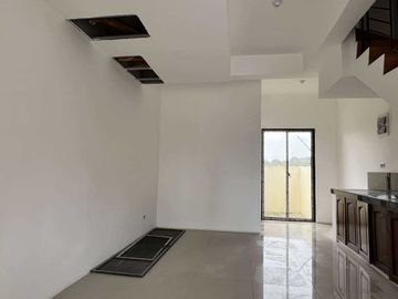 Preselling 2 Storey Townhouse For Sale in Canumay West Valenzuela City KSA