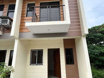 Preselling 2 Storey Townhouse For Sale in Canumay West Valenzuela City KSA