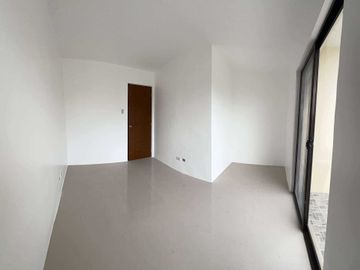 Preselling 2 Storey Townhouse For Sale in Canumay West Valenzuela City KSA