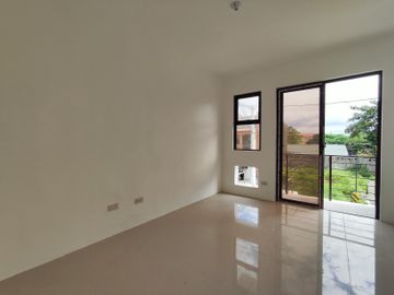 Preselling 2 Storey Townhouse For Sale in Canumay West Valenzuela City KSA