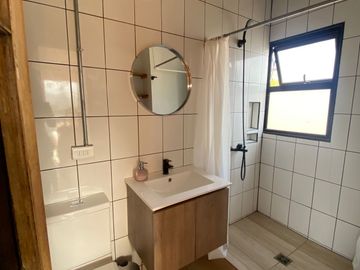 PARCELA 9200 M2 CON TRES CASAS EN QUILPUE