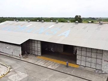 SE VENDE EXCELENTE PROPIEDAD INDUSTRIAL/COMERCIAL 22.000M2 - DURÁN