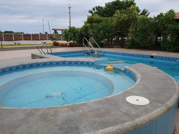 SE VENDE EXCELENTE PROPIEDAD INDUSTRIAL/COMERCIAL 22.000M2 - DURÁN