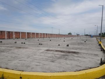 SE VENDE EXCELENTE PROPIEDAD INDUSTRIAL/COMERCIAL 22.000M2 - DURÁN