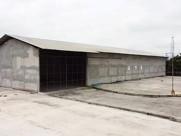 SE VENDE EXCELENTE PROPIEDAD INDUSTRIAL/COMERCIAL 22.000M2 - DURÁN