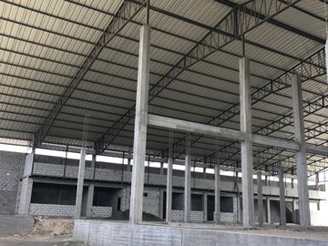 Venta bodega industrial 4000m2 La Libertad.