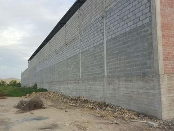 Venta bodega industrial 4000m2 La Libertad.