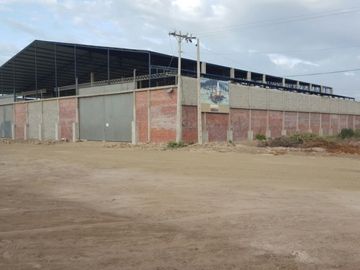Venta bodega industrial 4000m2 La Libertad.