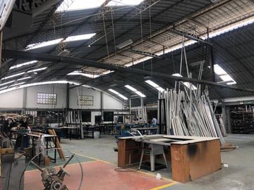 VENTA PROPIEDAD INDUSTRIAL TERR- 10.085M2 -CONST 2754M2- VÍA DURÁN TAMBO