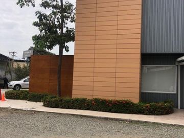 VENTA PROPIEDAD INDUSTRIAL TERR- 10.085M2 -CONST 2754M2- VÍA DURÁN TAMBO