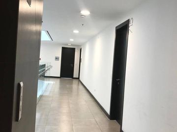 Venta oficina ejecutiva 77m2- Pichincha - Quito