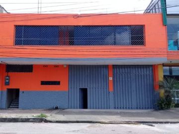 VENTA LOCAL- BODEGA 350M2- AV. NICOLAS LAPENTI- DURAN -EC.