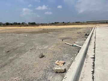 EN VENTA EXCELENTE LOTE INDUSTRIAL 4062.60M2 VIA DURÁN- TAMBO