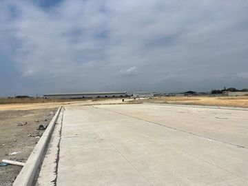 EN VENTA EXCELENTE LOTE INDUSTRIAL 4062.60M2 VIA DURÁN- TAMBO