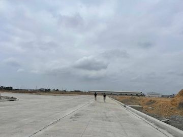 EN VENTA EXCELENTE LOTE INDUSTRIAL 4062.60M2 VIA DURÁN- TAMBO