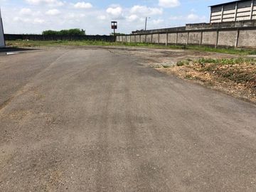 Venta de complejo industrial 8.000m2 de bodegas  Vía Durán- Yaguachi