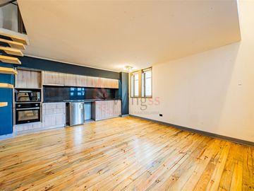 Departamento En Venta De 2 Dorm. En Santiago