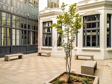 Departamento En Venta De 2 Dorm. En Santiago