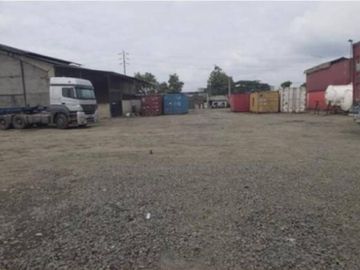 EN VENTA TERRENO CON GALPONES INDUSTRIAL 6735 M2- KM14 VÍA A DAULE
