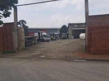 EN VENTA TERRENO CON GALPONES INDUSTRIAL 6735 M2- KM14 VÍA A DAULE