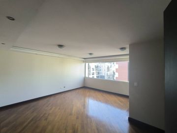 EN VENTA SUITE DE 57M2 EN EL SECTOR DE LA REPUBLICA DE EL SALVADOR