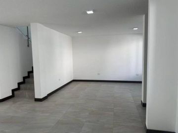 Casa en Venta en Monte de Fiori (Cumbayá) 170000USD