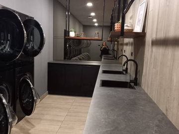 SUITE REPÚBLICA DEL SALVADOR  EN VENTA 168000USD