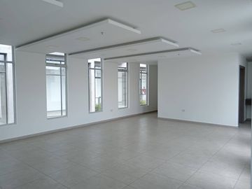 SUITE VENTA REPÚBLICA DEL SALVADOR 90000USD 