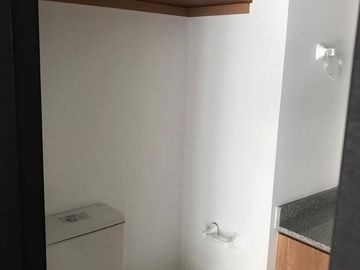 En venta oficina ejecutiva 77m2- Pichincha - Quito