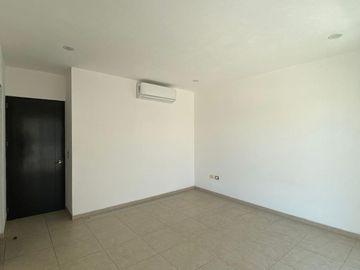 Casa en Venta en Lomas del Sol / EXCELENTE PRECIO