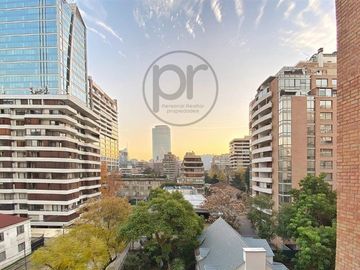Departamento en Venta en Plaza Perú, Isidora Goyenechea, Av Presidente Riesco