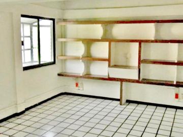 Oportunidad inversionistas Edificio con uso de suelo comercial