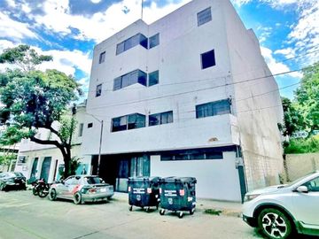 Oportunidad inversionistas Edificio con uso de suelo comercial
